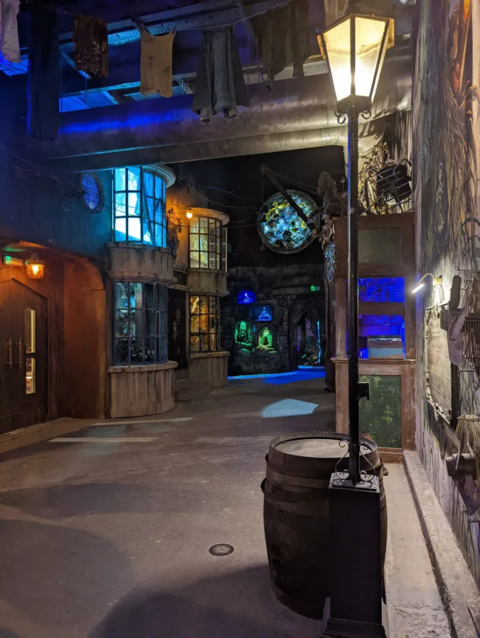 The-Street-at-Wake-the-Tiger-amazement-park-in-Bristol-scaled