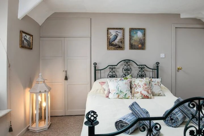 Bedroom setup in Pontypool contractor accommodation