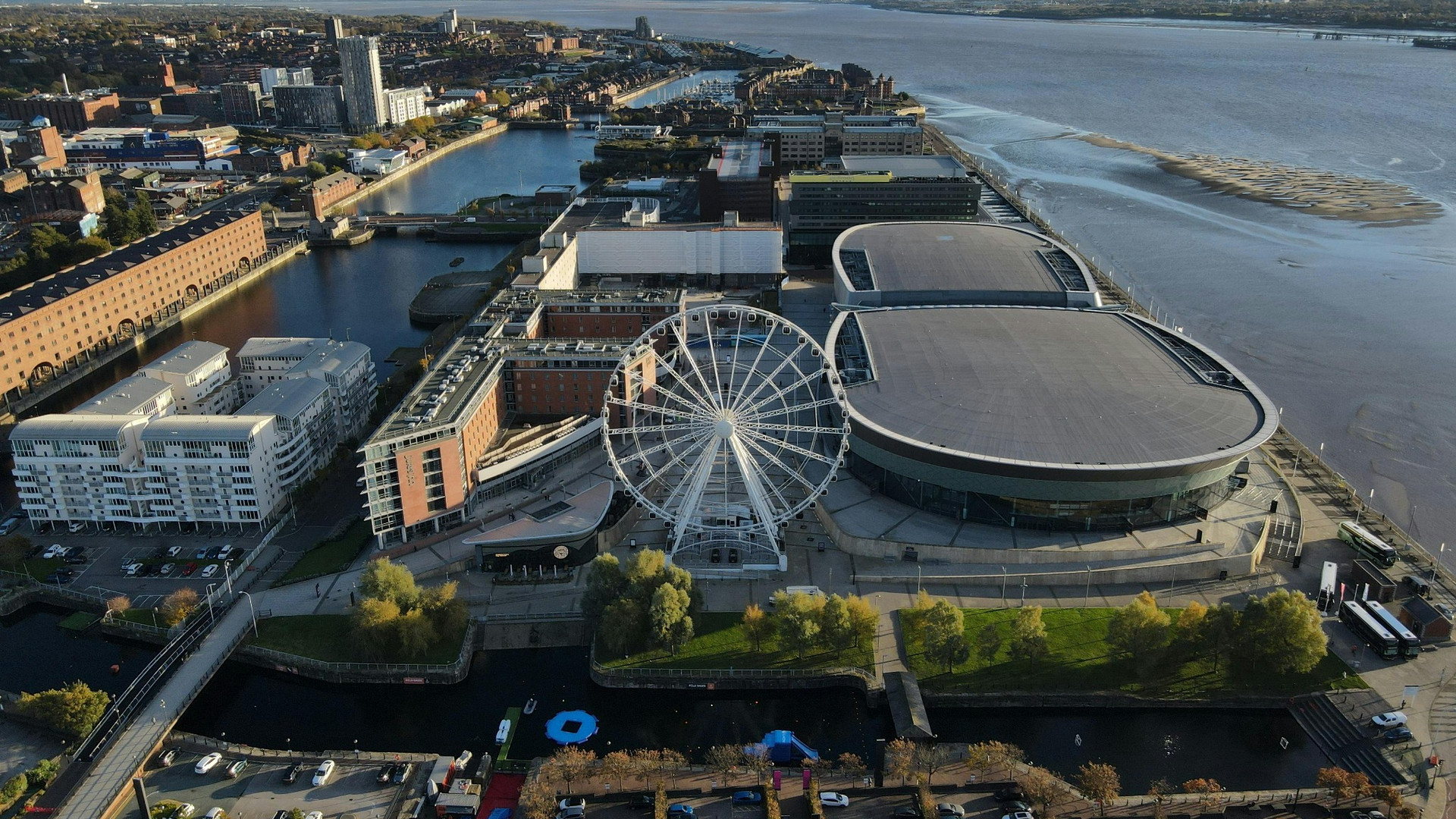 Liverpool summer event atmosphere