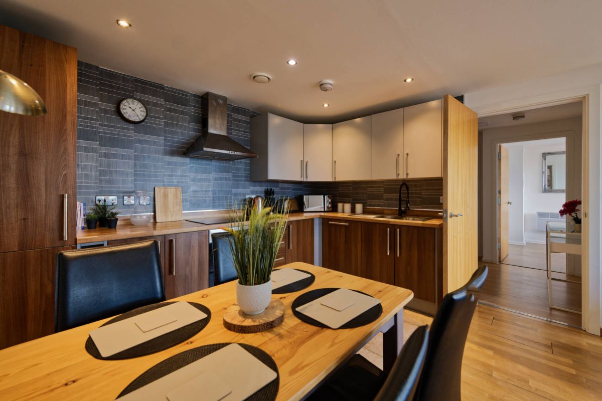 Fully equipped self-catering kitchen in Sidemersey Livings apartment, Liverpool