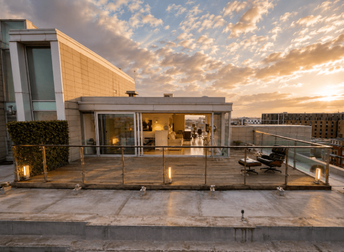 liverpool-penthouse-exterior-patio area sidemerseylivings