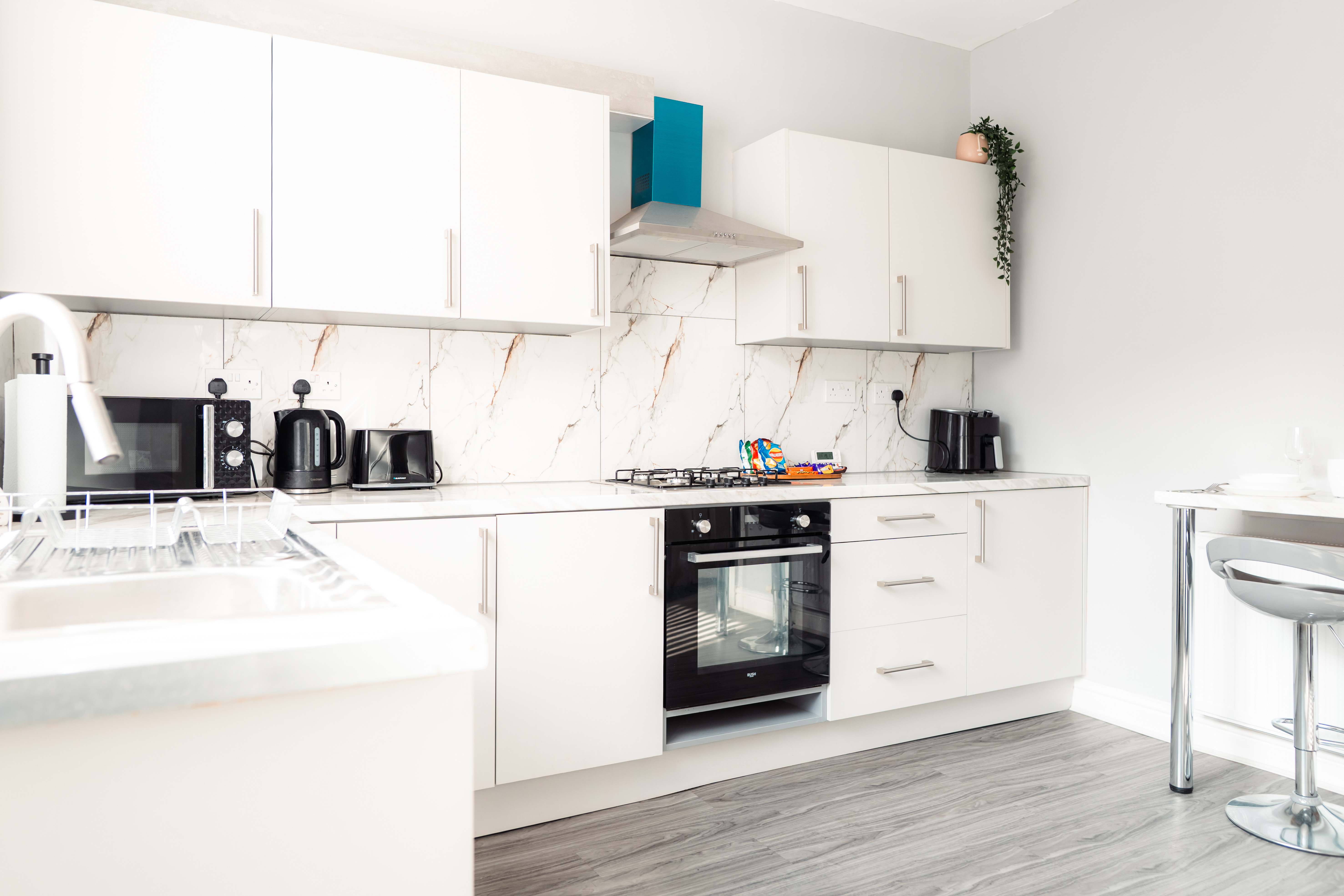 Etihad Co-op Live Old Trafford Free Parking in 20 Windsor St M18 7BU - Property image 14 - VivreStays