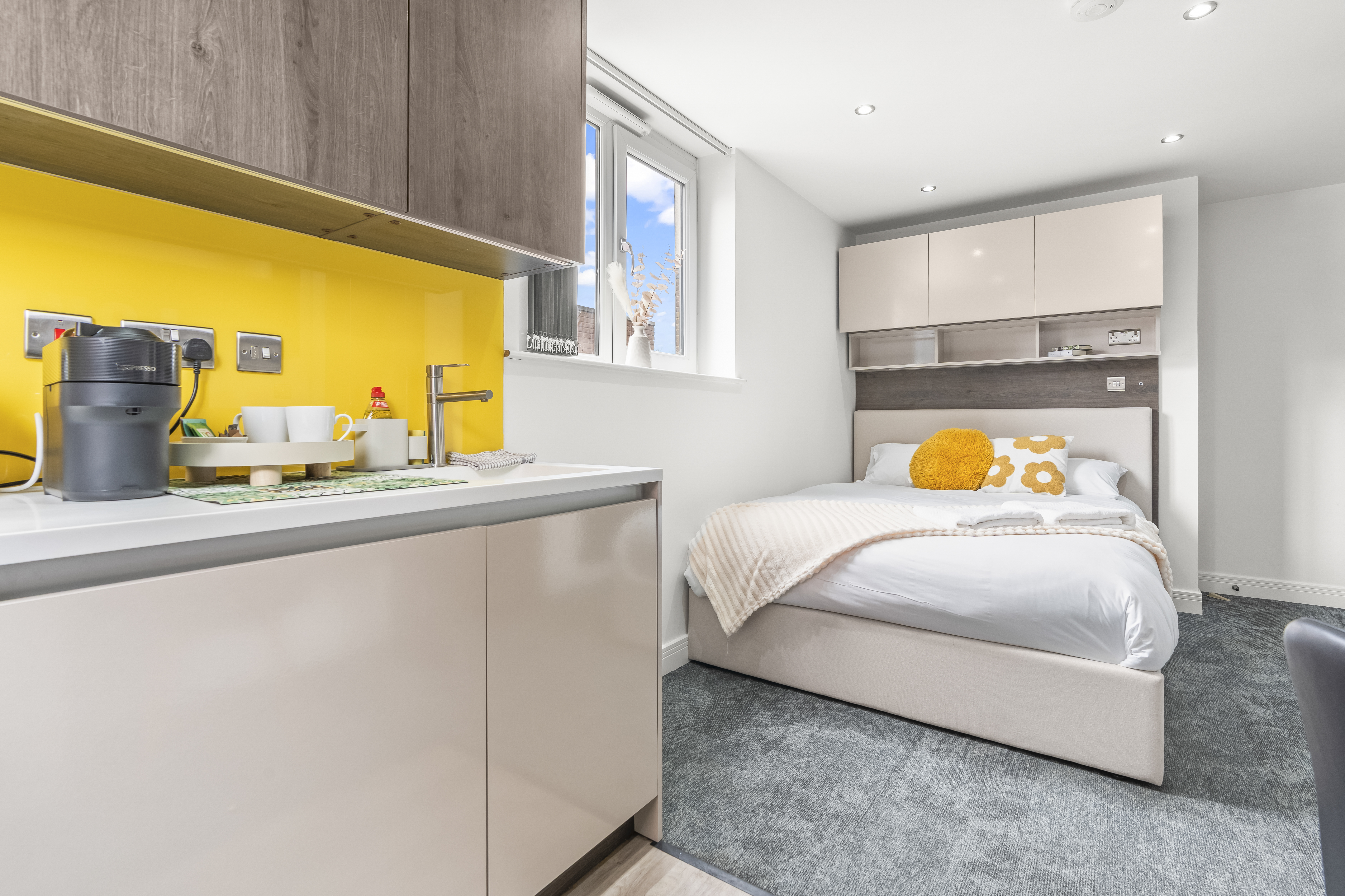Contemporary Comfort Steps from Ricoh Arena 5 in Hertford Pl CV1 3JZ - Property image 10 - VivreStays