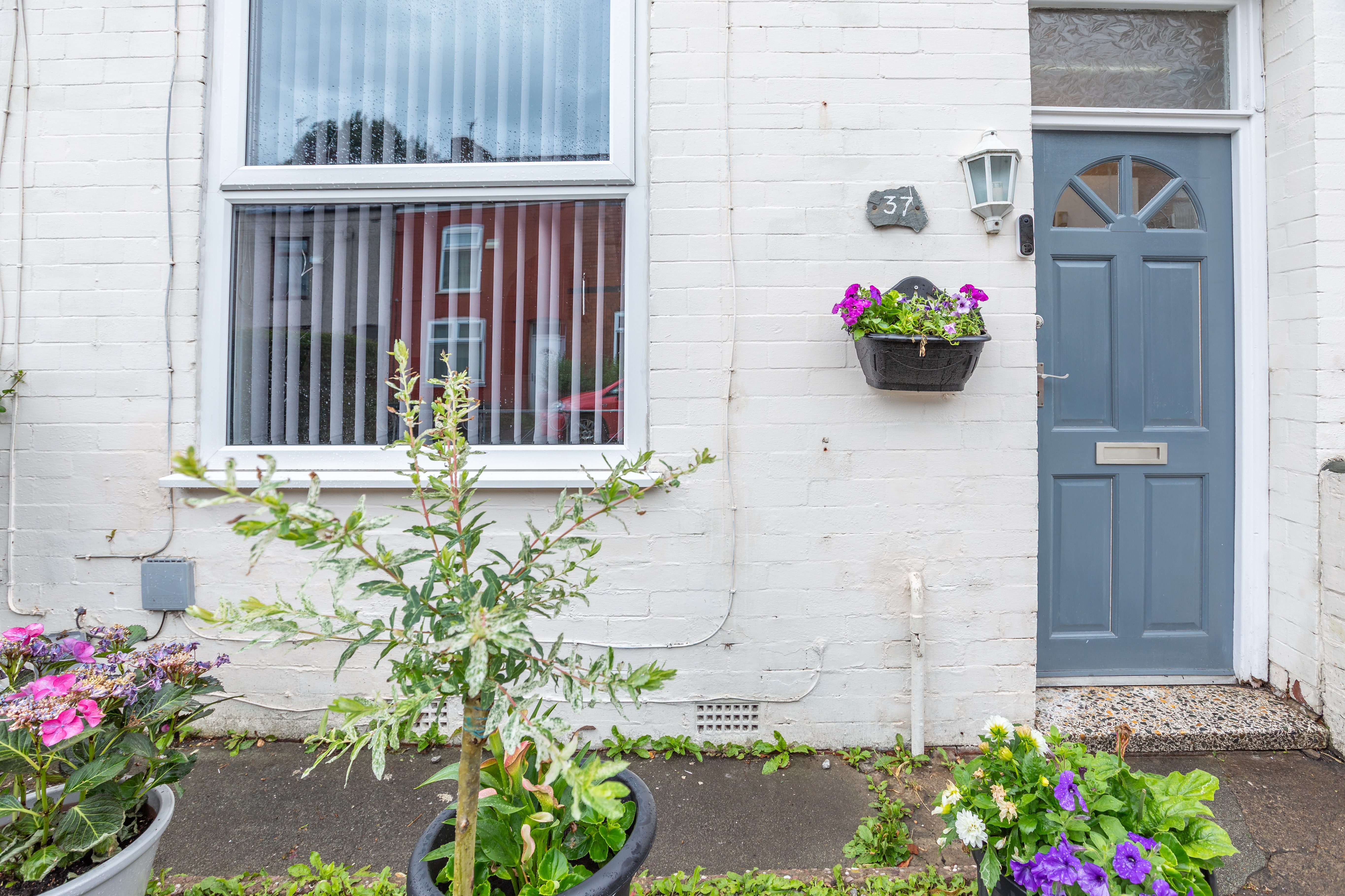 Modern 3BD House Manchester - Free Parking &… in 37 Park St M27 4UG - Property image 19 - VivreStays