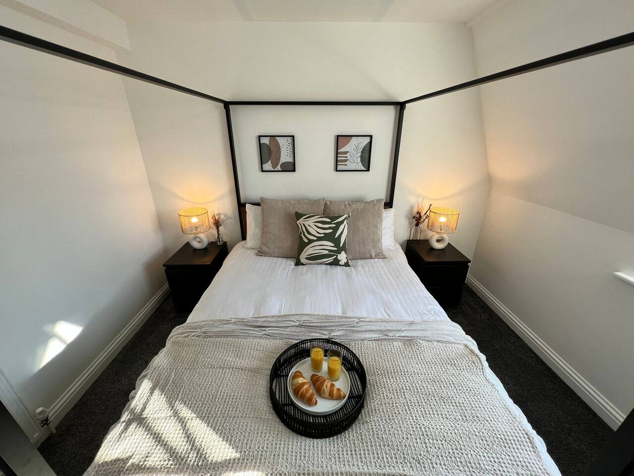Penthouse Near Beach • Private Rooftop & Park… in 44 St Thomas St DT4 8EH - Property image 11 - VivreStays