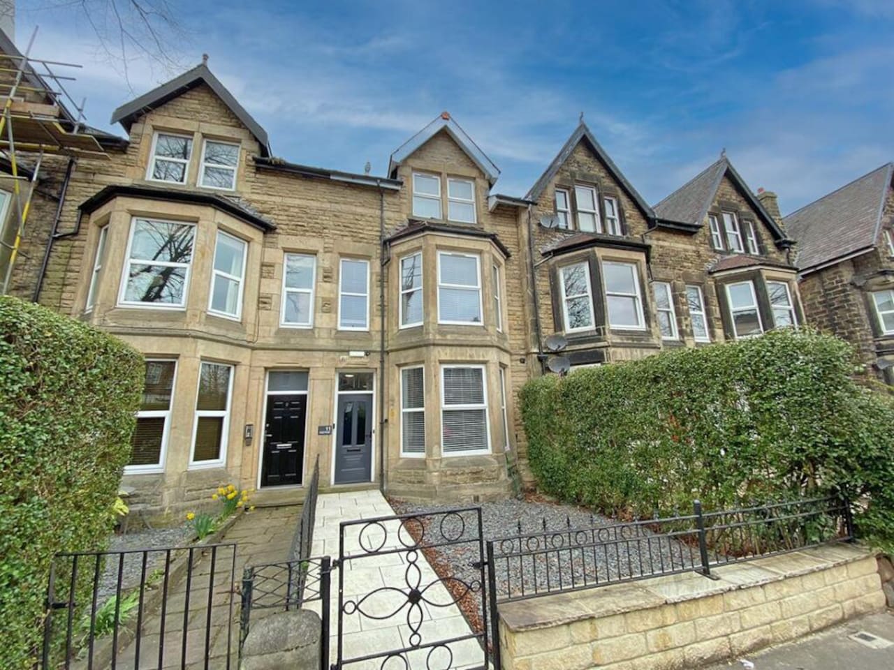 View Eleven on Dragon | Private Double Room | Central 1 Eleven on Dragon | Private Double Room | Central 1 serviced apartment - UK - VivreStays