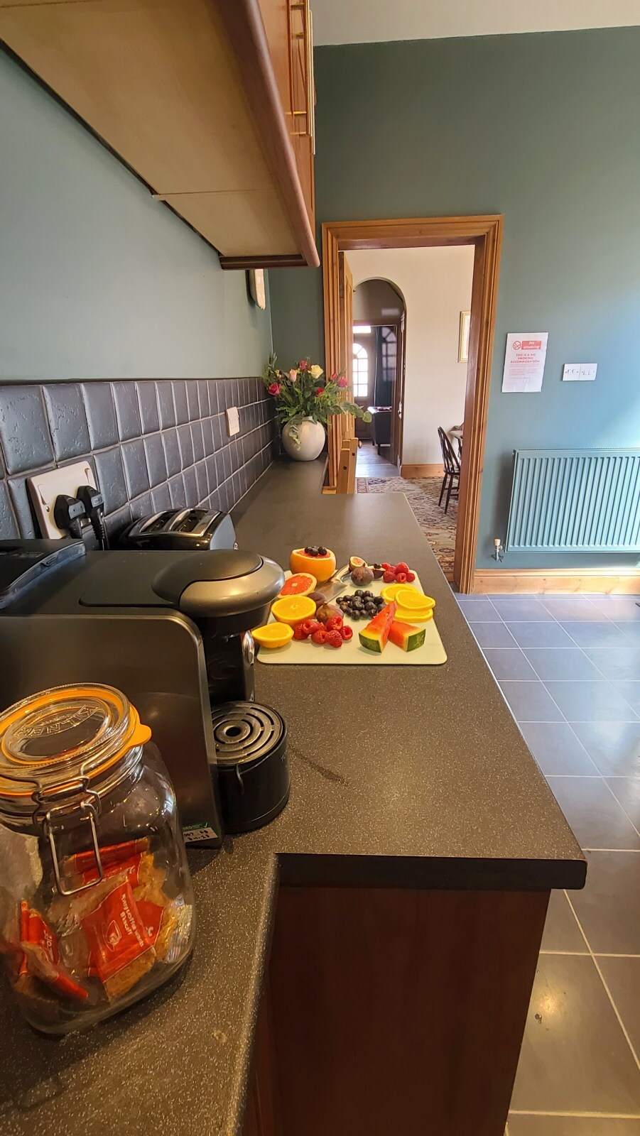 View Druids Cottage 2 in 39 Coppice Ln WS6 7HA Druids Cottage 2 in 39 Coppice Ln WS6 7HA - Property image 5 - VivreStays