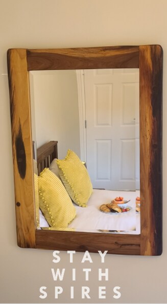 View The Lodge 3 Ensuite Bedrooms near Cannock Chase 2 in 603 Littleworth Rd WS12 1QQ The Lodge 3 Ensuite Bedrooms near Cannock Chase 2 in 603 Littleworth Rd WS12 1QQ - Property image 29 - VivreStays