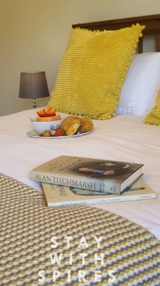 View The Lodge 3 Ensuite Bedrooms near Cannock Chase 2 in 603 Littleworth Rd WS12 1QQ The Lodge 3 Ensuite Bedrooms near Cannock Chase 2 in 603 Littleworth Rd WS12 1QQ - Property image 40 - VivreStays