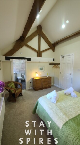 View The Lodge 3 Ensuite Bedrooms near Cannock Chase 2 in 603 Littleworth Rd WS12 1QQ The Lodge 3 Ensuite Bedrooms near Cannock Chase 2 in 603 Littleworth Rd WS12 1QQ - Property image 46 - VivreStays
