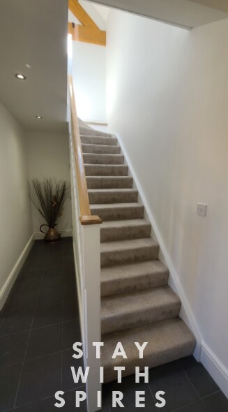 View The Lodge 3 Ensuite Bedrooms near Cannock Chase 2 in 603 Littleworth Rd WS12 1QQ The Lodge 3 Ensuite Bedrooms near Cannock Chase 2 in 603 Littleworth Rd WS12 1QQ - Property image 97 - VivreStays
