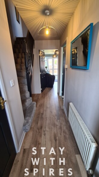 The Farrier's sleeps 4 close to Cannock Chase in 20 Horseshoe Dr WS12 0FT - Property image 43 - VivreStays