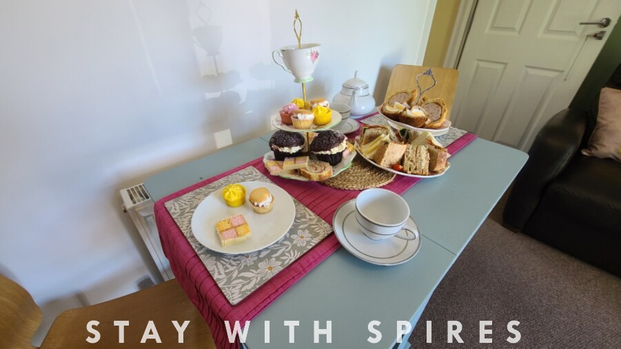 The Garden Room Studio apartment sleeps 2 in 603 Littleworth Rd WS12 1QQ - Property image 11 - VivreStays