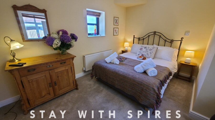 The Garden Room Studio apartment sleeps 2 in 603 Littleworth Rd WS12 1QQ - Property image 13 - VivreStays