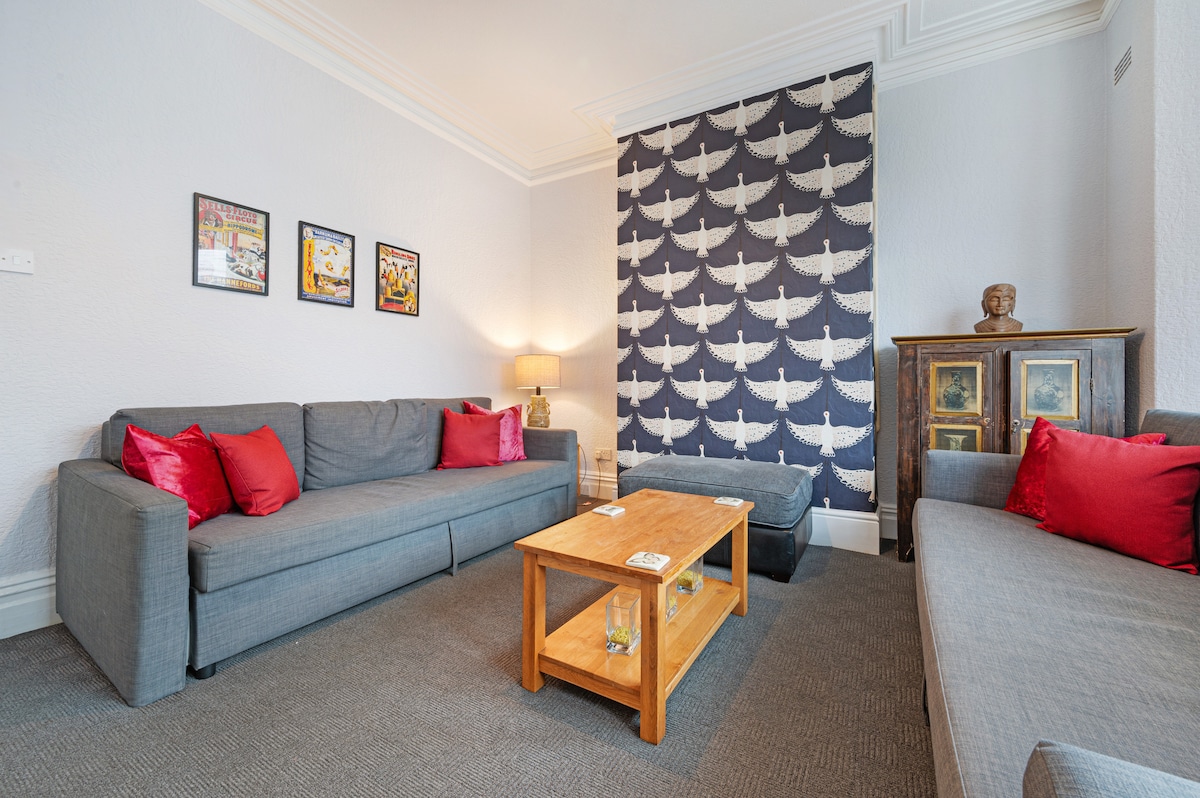 View Regency by the Sea @ Blackpool in 86 Regent Rd FY1 4NB Regency by the Sea @ Blackpool in 86 Regent Rd FY1 4NB - Property image 3 - VivreStays