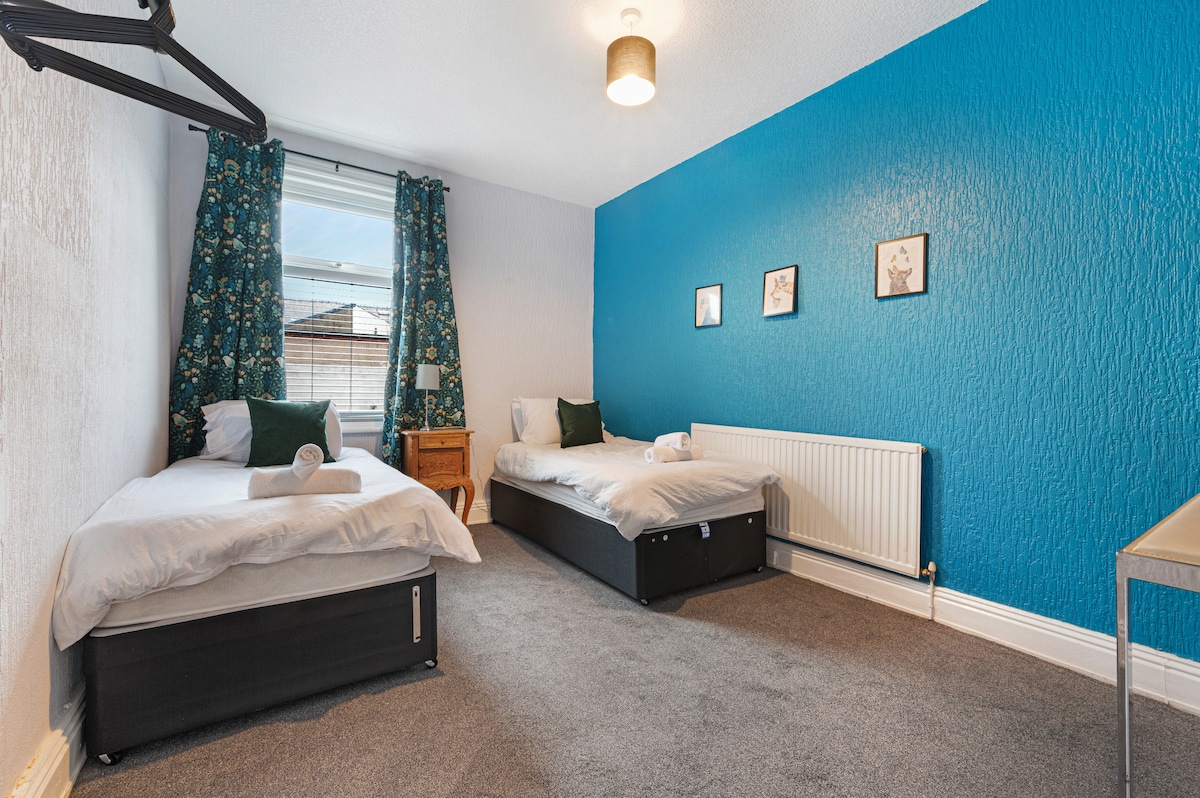 View Regency by the Sea @ Blackpool in 86 Regent Rd FY1 4NB Regency by the Sea @ Blackpool in 86 Regent Rd FY1 4NB - Property image 12 - VivreStays
