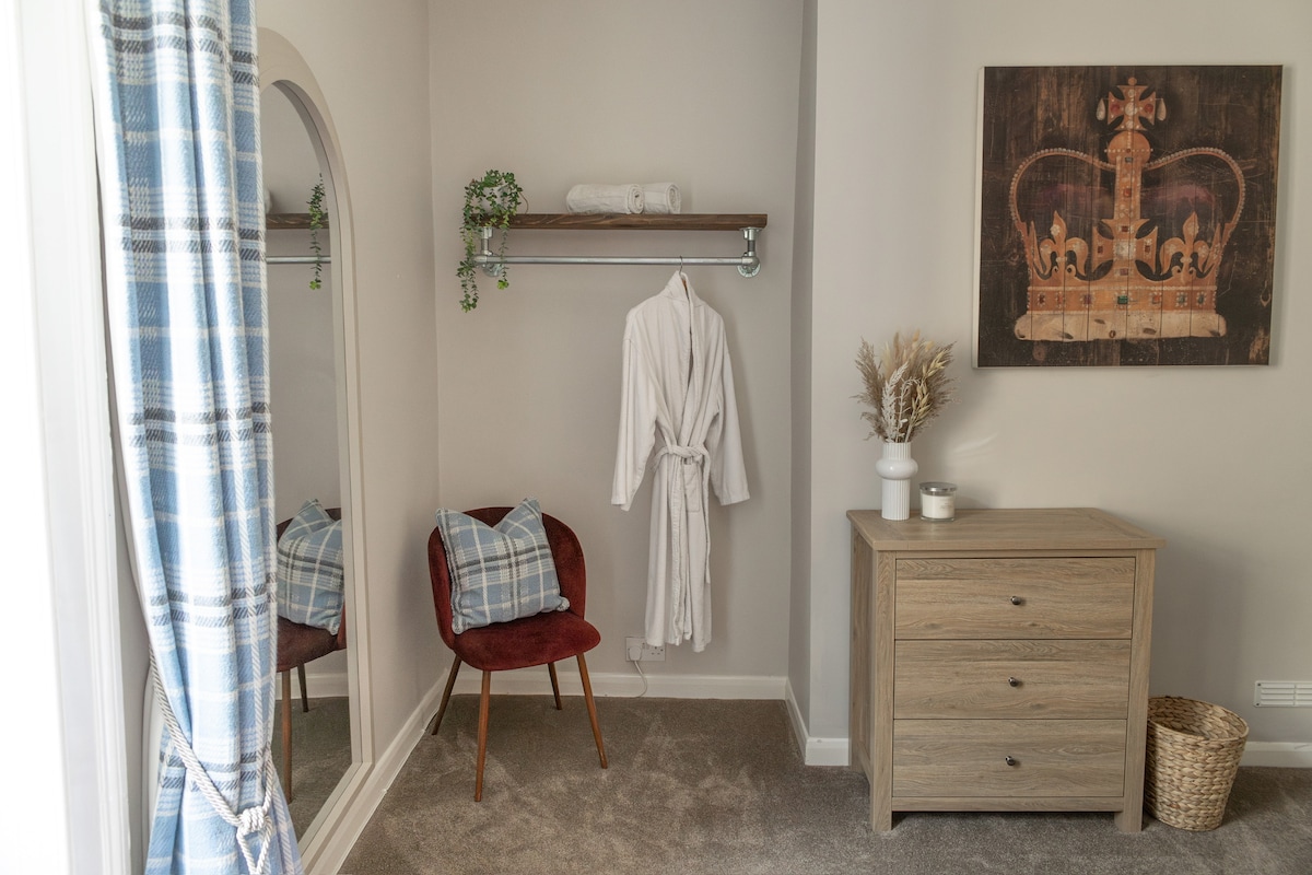 Castlegate House | Period Charm Elevated Comfort 2 in 4 Castlegate CA13 9EU - Property image 27 - VivreStays