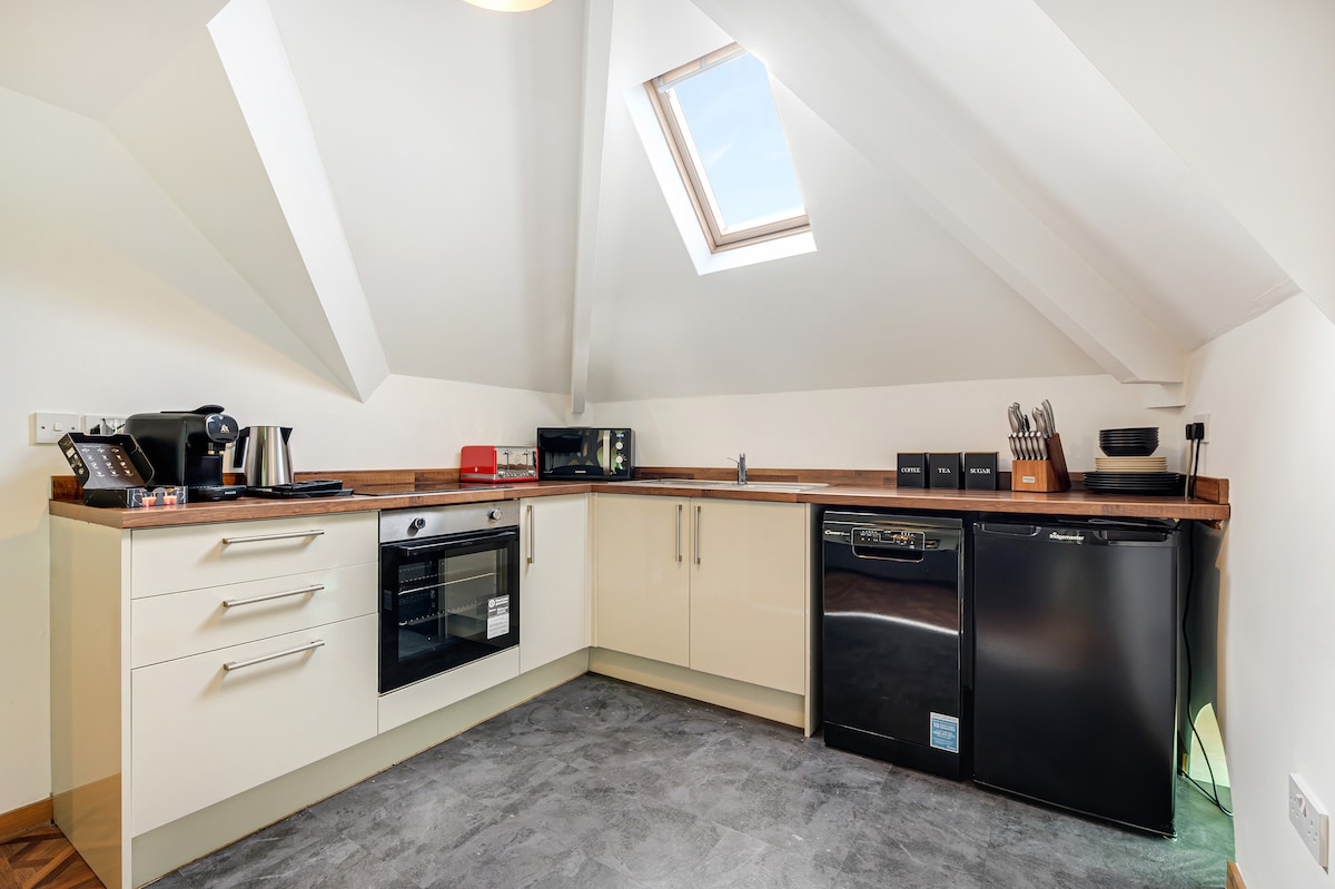 Luna Church 8 @ Blackpool 2 in 1a Lune Grove FY1 5PL - Property image 9 - VivreStays