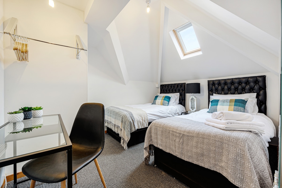 Luna Church 8 @ Blackpool 2 in 1a Lune Grove FY1 5PL - Property image 19 - VivreStays