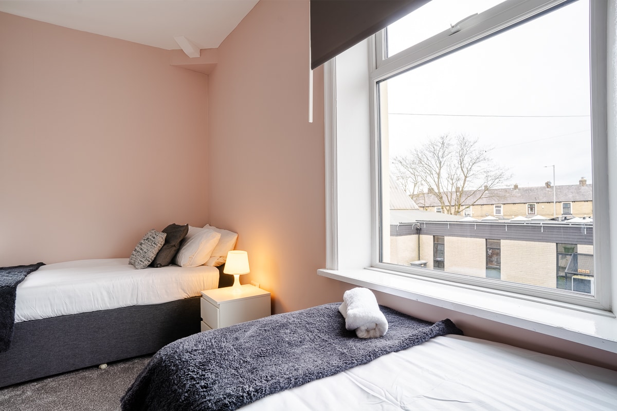 Relax at Raglan @ Burnley 3BR Home | Parking in 80 Raglan Rd BB11 4LD - Property image 10 - VivreStays