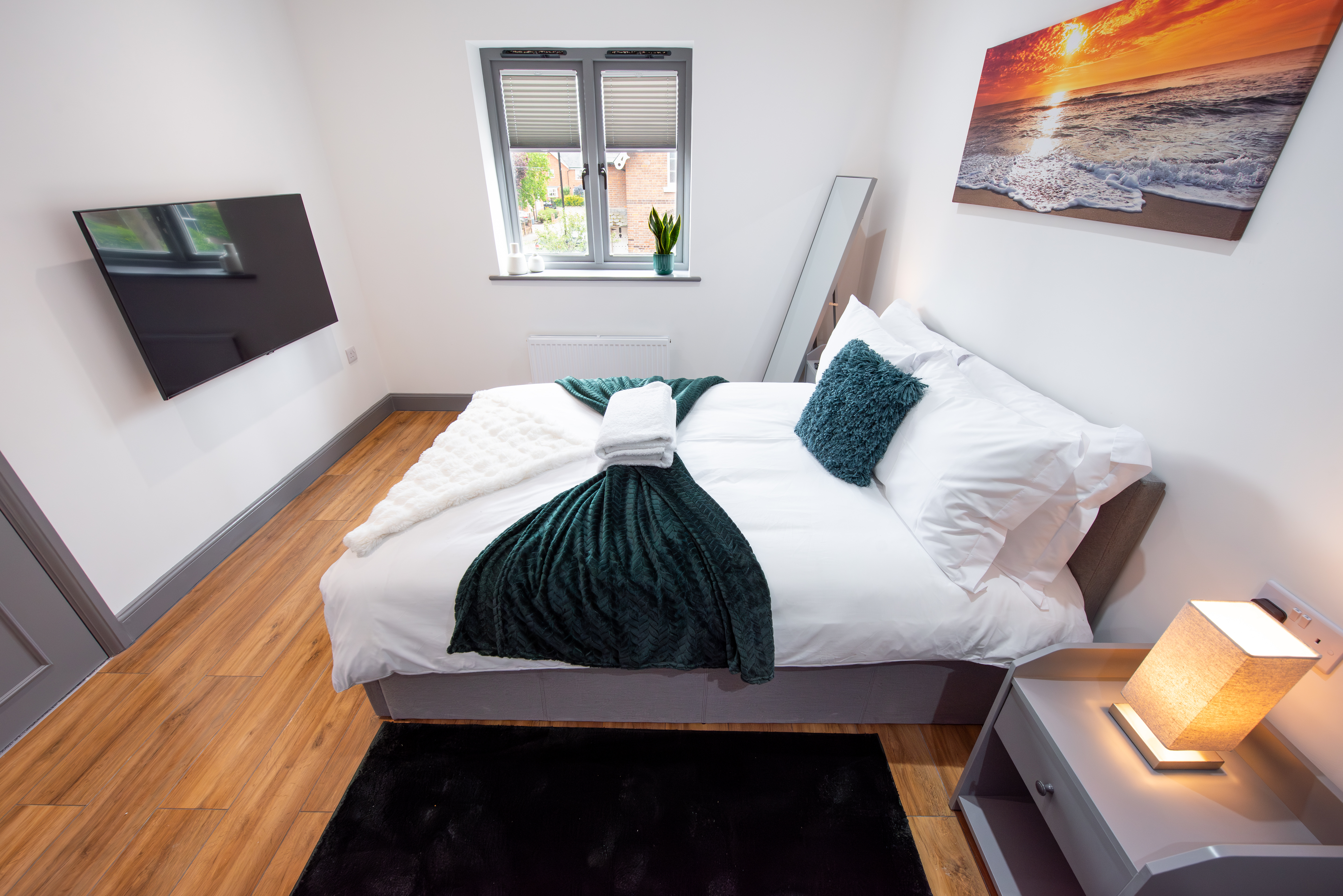 Colchester 3 Bedroom House, 2 Parking Spaces +WiFi 2 in 163 Hythe Hill C01 2NB - Property image 8 - VivreStays