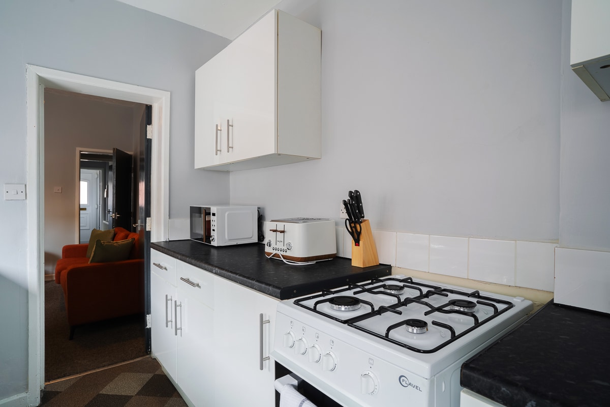 Romney Retreat @ Salford - Manchester Edge 2 in 84 Romney St M6 6DR - Property image 11 - VivreStays