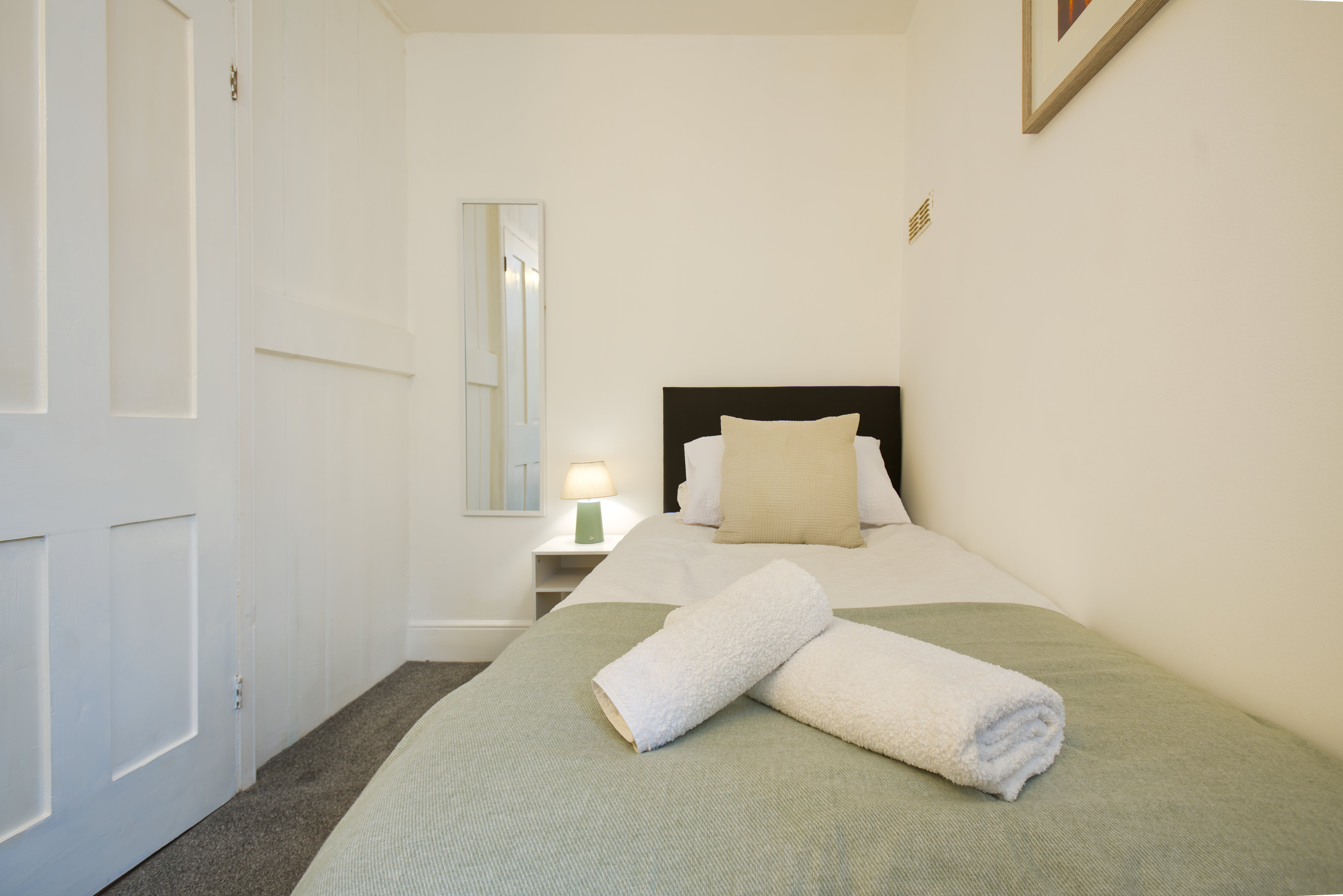 Harbour Reach – Coastal Stay by the Harbour in 3 Helen Ln DT4 8AX - Property image 23 - VivreStays