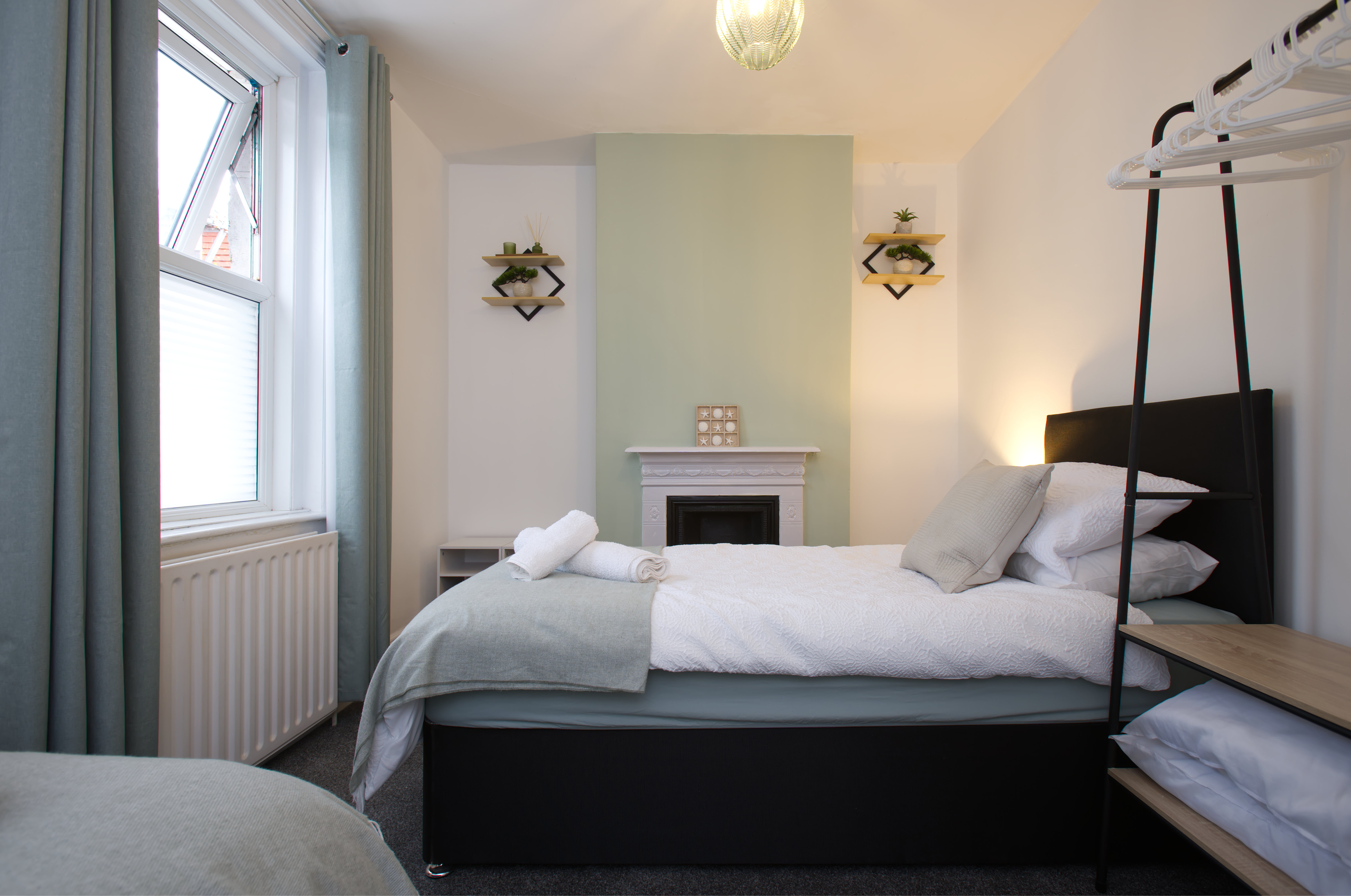Harbour Reach – Coastal Stay by the Harbour in 3 Helen Ln DT4 8AX - Property image 10 - VivreStays