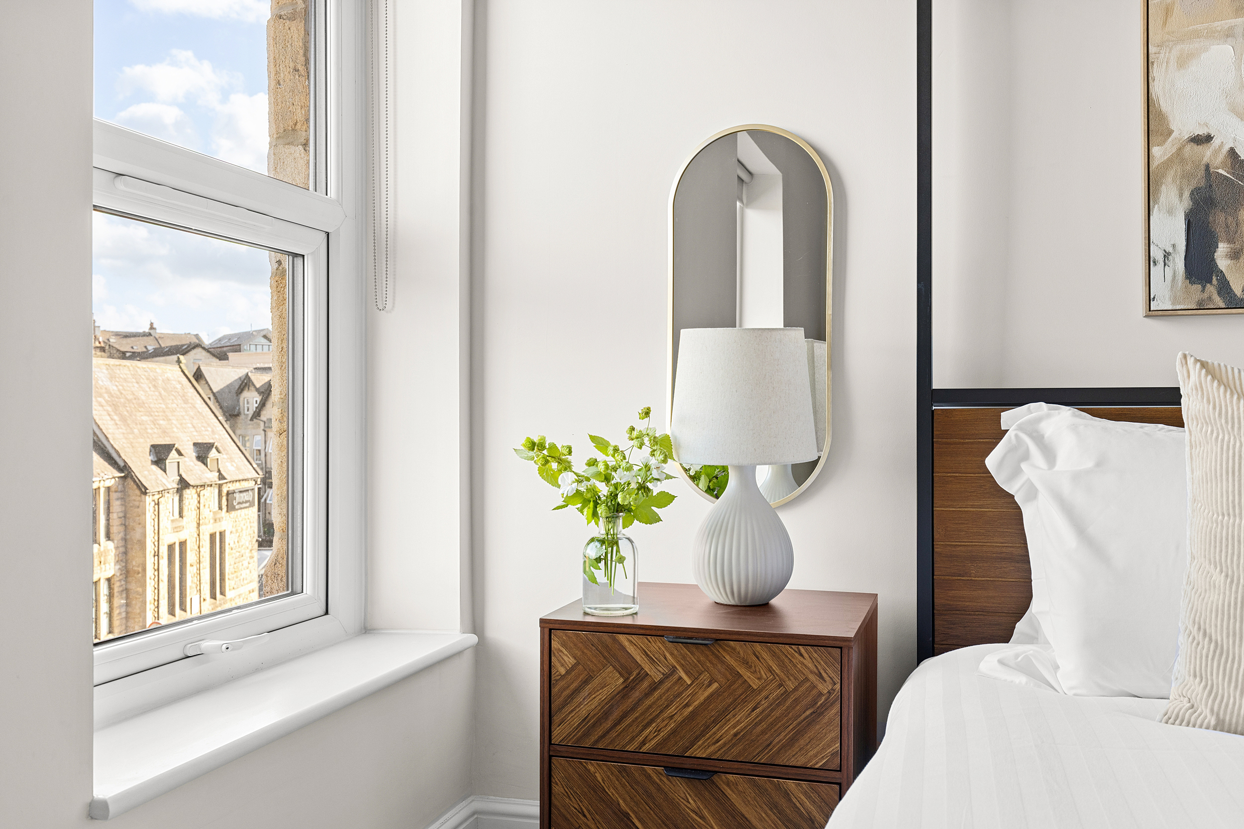5 Bed Townhouse | 1 min to Convention Centre 2 in 44 Cheltenham Mount HG1 1BY - Property image 32 - VivreStays
